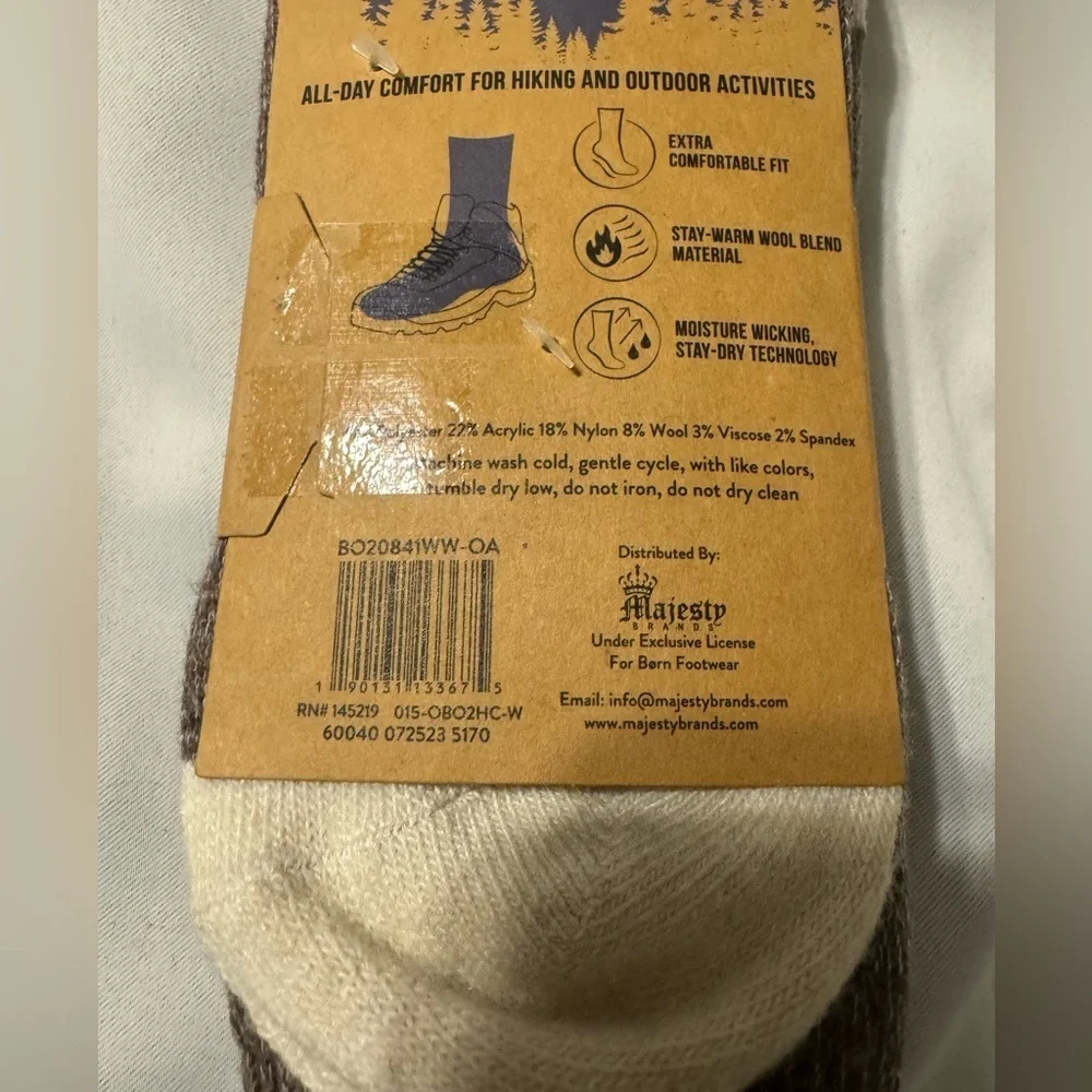 Born Outdoor Socks Hot Cocoa Happy Face Mug Moisture Wicking Super Warm Wool